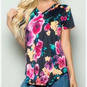 Sew In Love Women’s Purple and Pink Floral Short Sleeve Top